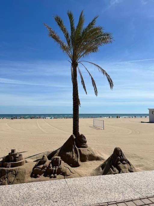 Apartamento 1ª Linea De Playa - Con Piscina Y Parking Playa de Gandia ภายนอก รูปภาพ