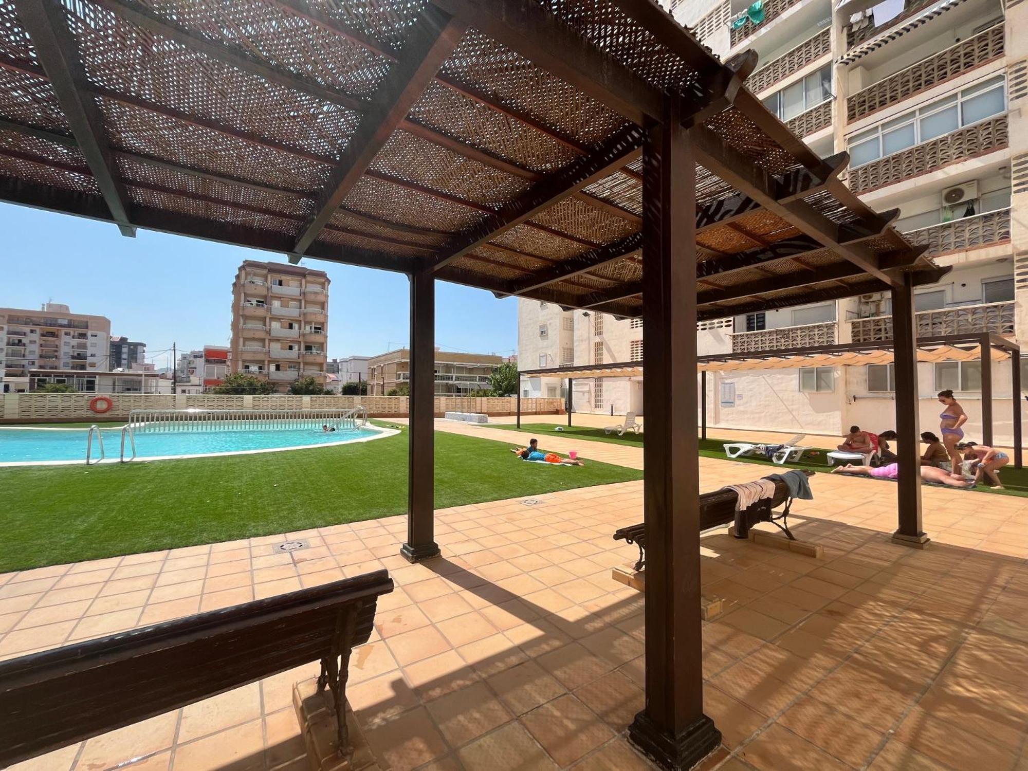 Apartamento 1ª Linea De Playa - Con Piscina Y Parking Playa de Gandia ภายนอก รูปภาพ