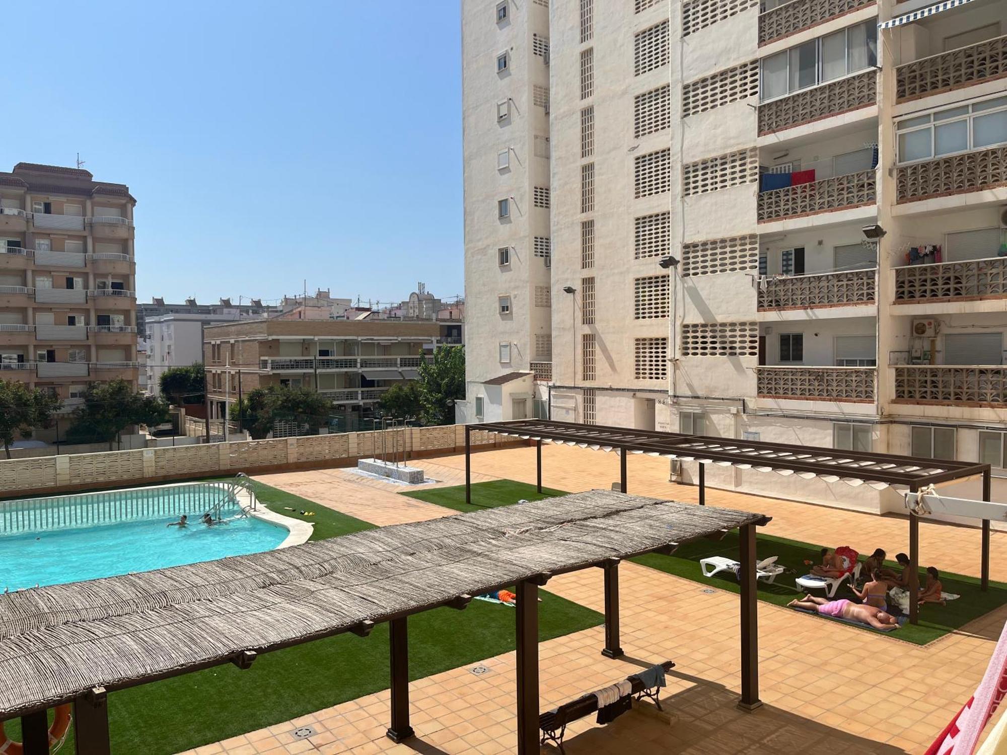 Apartamento 1ª Linea De Playa - Con Piscina Y Parking Playa de Gandia ภายนอก รูปภาพ